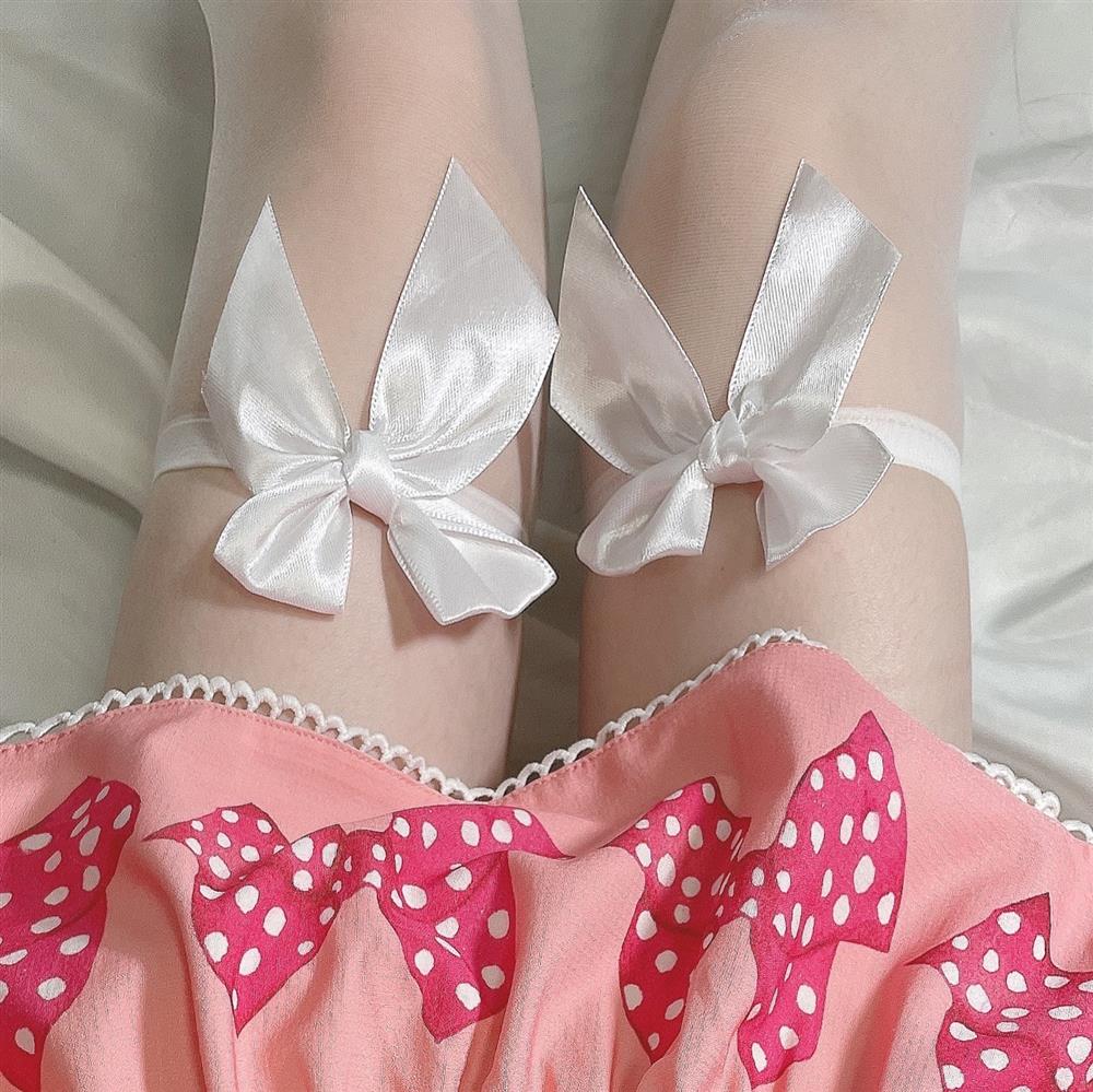 Stockings Collection · P5402