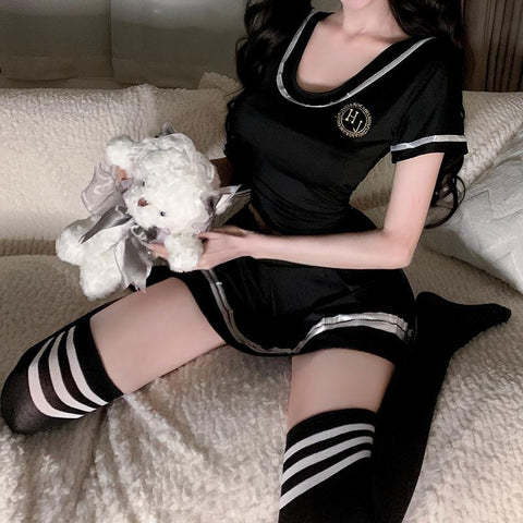 🎀 Maid Cosplay Costume – Comfortable, Premium Quality 💗