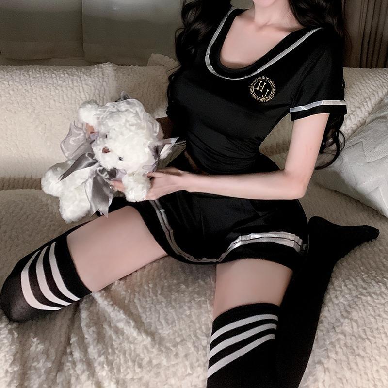 🎀 Maid Cosplay Costume – Comfortable, Premium Quality 💗